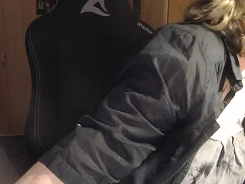  sunshine   online show from February 2025 06:37:01 PM