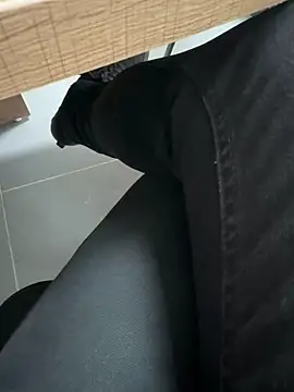 Snapshot of homidor chatting on January 2025 12:36:02 PM homidor online show from January 2025 12:36:02 PM