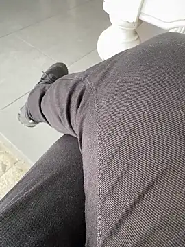 Snapshot of homidor chatting on January 2025 11:26:02 AM homidor online show from January 2025 11:26:02 AM