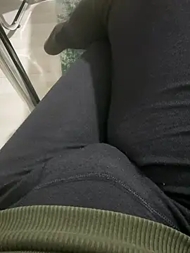 Snapshot of homidor chatting on February 2025 10:34:02 PM homidor online show from February 2025 10:34:02 PM