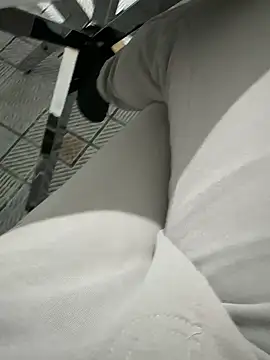 Snapshot of homidor chatting on February 2025 11:03:01 PM homidor online show from February 2025 11:03:01 PM