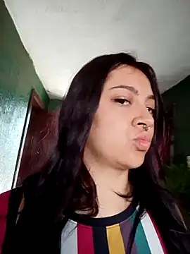 Snapshot of CORALINE_GREYM chatting on October 2025 02:57:01 PM CORALINE GREYM online show from October 2025 02:57:01 PM