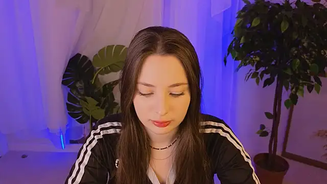 Snapshot of MoonLissa chatting on December 2024 06:51:01 AM MoonLissa online show from December 2024 06:51:01 AM