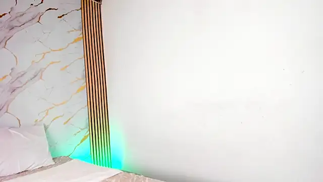 Snapshot of coralcarter1 chatting on November 2025 03:45:02 PM coralcarter1 online show from November 2025 03:45:02 PM