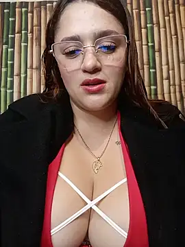 Snapshot of hanna-a chatting on June 2026 07:51:01 PM hanna-a online show from June 2026 07:51:01 PM