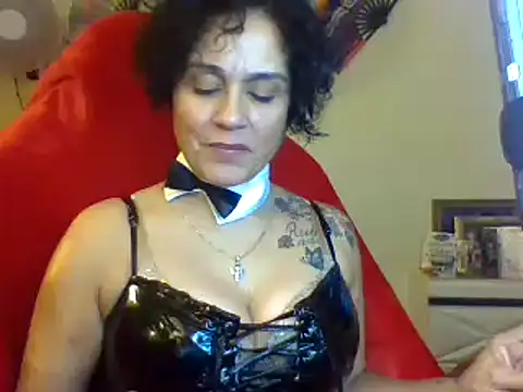 lachulalarubie online show from December 2024 01:49:01 AM