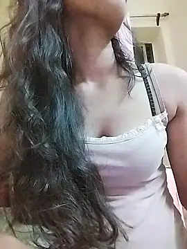 MISSQUEEN48 online show from June 2026 05:16:02 PM