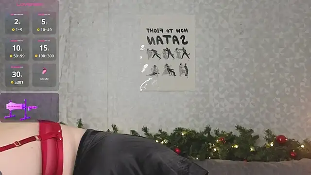 Snapshot of Kira_Citro chatting on December 2024 02:51:01 AM Kira Citro online show from December 2024 02:51:01 AM