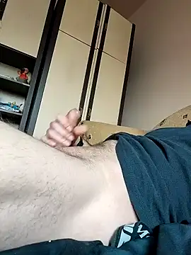 Vicktore007 online show from March 2026 12:33:11 PM