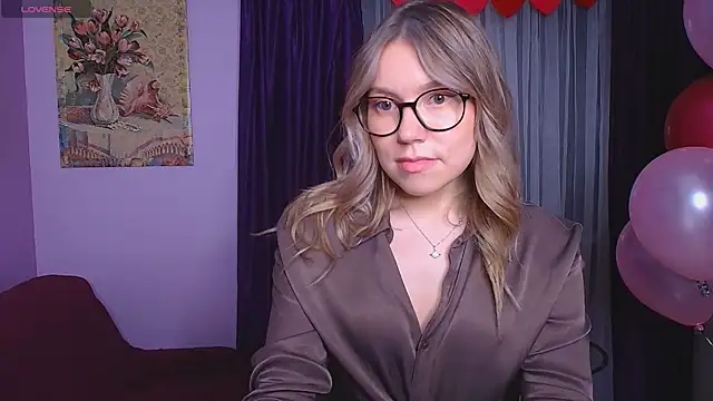 Snapshot of TaylorBre chatting on March 2025 05:18:01 PM TaylorBre online show from March 2025 05:18:01 PM