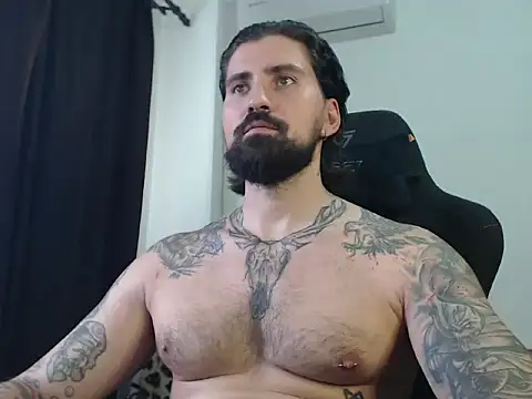 MateoHunk online show from September 2025 08:36:02 AM