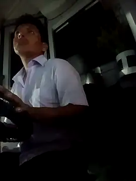 Snapshot of alexchir4 chatting on November 2025 09:42:02 AM alexchir4 online show from November 2025 09:42:02 AM