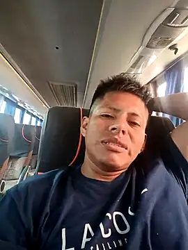 Snapshot of alexchir4 chatting on December 2025 09:19:02 PM alexchir4 online show from December 2025 09:19:02 PM