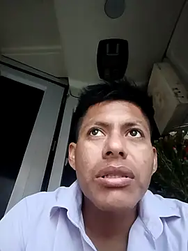 Snapshot of alexchir4 chatting on December 2025 10:42:01 AM alexchir4 online show from December 2025 10:42:01 AM