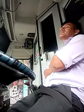 alexchir4 online show from February 2026 12:43:02 PM