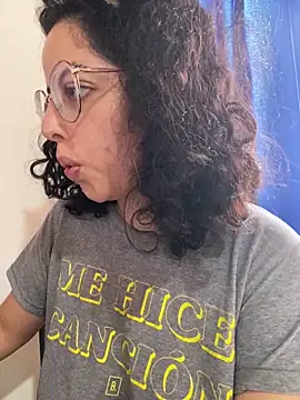 Snapshot of babyluna939 chatting on March 2025 08:00:01 PM babyluna939 online show from March 2025 08:00:01 PM