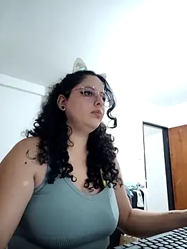 babyluna939 online show from April 2026 04:07:01 PM