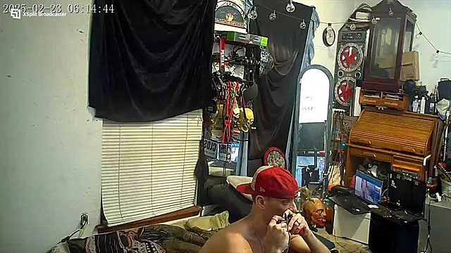 slinginbigD online show from February 2025 12:16:02 PM