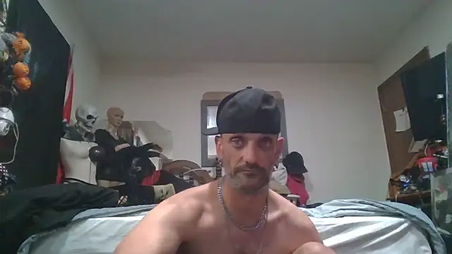 Snapshot of slinginbigD chatting on July 2026 01:27:01 PM slinginbigD online show from July 2026 01:27:01 PM