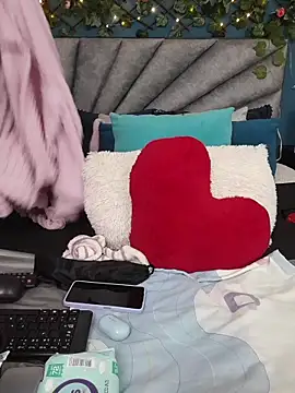 Grey Lorenz11 online show from March 2026 12:11:02 PM