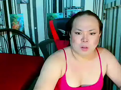 Snapshot of Reginex chatting on June 2026 09:54:02 PM Reginex online show from June 2026 09:54:02 PM