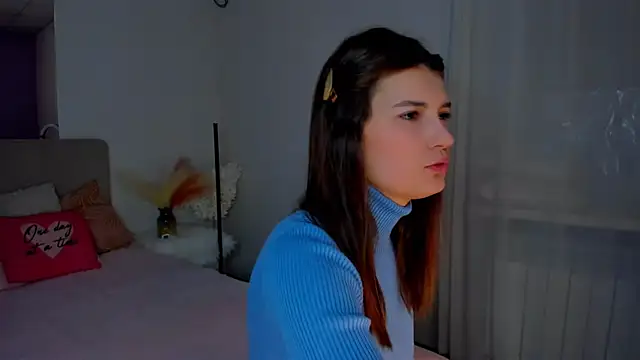 Laura Leee online show from February 2025 06:22:01 AM