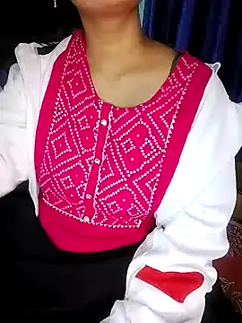 Snapshot of Miss-Siyaa chatting on December 2024 01:13:01 PM Miss-Siyaa online show from December 2024 01:13:01 PM