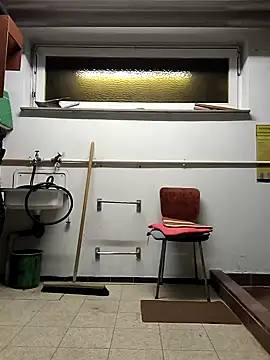 OdinWolf1990 online show from February 2025 05:26:02 AM