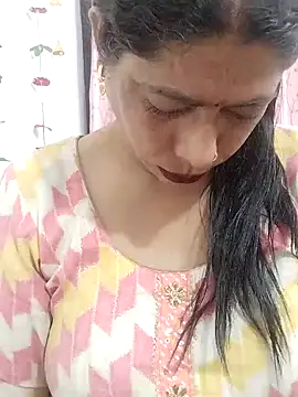 Urmila bhabhii online show from November 2025 04:09:02 PM