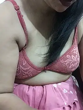 Snapshot of Urmila_bhabhii chatting on June 2026 03:11:02 PM Urmila bhabhii online show from June 2026 03:11:02 PM
