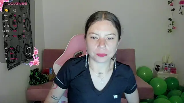 Snapshot of Susana_garcia_ chatting on December 2024 11:45:01 PM Susana garcia online show from December 2024 11:45:01 PM