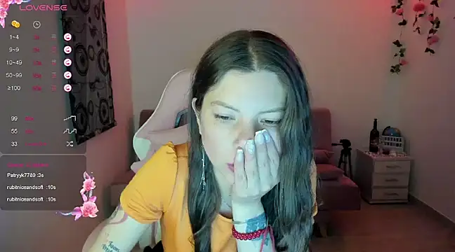 Snapshot of Susana_garcia_ chatting on February 2025 12:06:01 AM Susana garcia online show from February 2025 12:06:01 AM