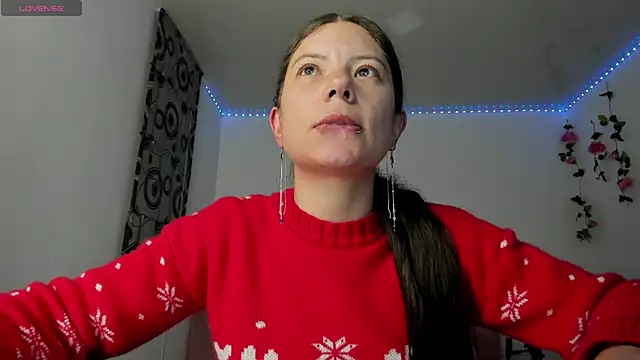 Snapshot of Susana_garcia_ chatting on March 2025 01:05:02 AM Susana garcia online show from March 2025 01:05:02 AM