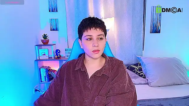 aron wi online show from October 2025 03:39:02 AM