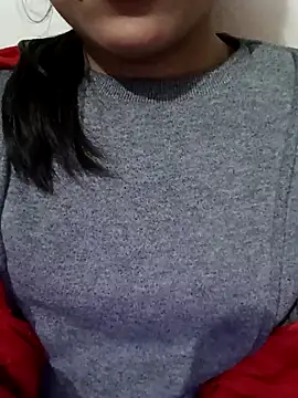 Snapshot of Riyu_05 chatting on December 2024 06:59:01 AM Riyu 05 online show from December 2024 06:59:01 AM