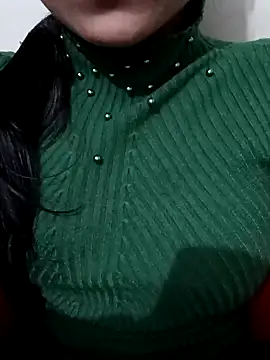 Snapshot of Riyu_05 chatting on January 2025 06:56:01 AM Riyu 05 online show from January 2025 06:56:01 AM