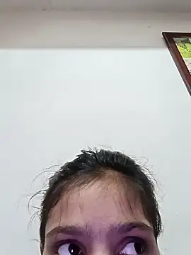 Snapshot of Riyu_05 chatting on January 2025 06:12:01 AM Riyu 05 online show from January 2025 06:12:01 AM