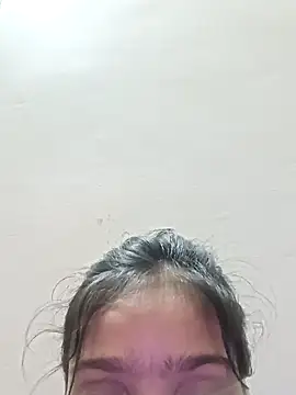 Snapshot of Riyu_05 chatting on February 2025 10:23:02 AM Riyu 05 online show from February 2025 10:23:02 AM