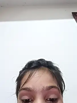 Snapshot of Riyu_05 chatting on February 2025 06:42:02 AM Riyu 05 online show from February 2025 06:42:02 AM