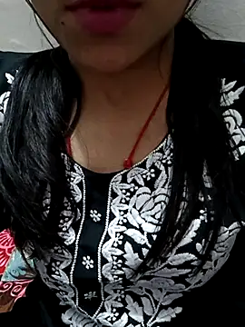 Snapshot of Riyu_05 chatting on March 2025 09:45:02 AM Riyu 05 online show from March 2025 09:45:02 AM