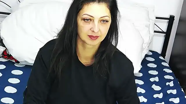 DivinSandra online show from March 2025 09:40:02 AM