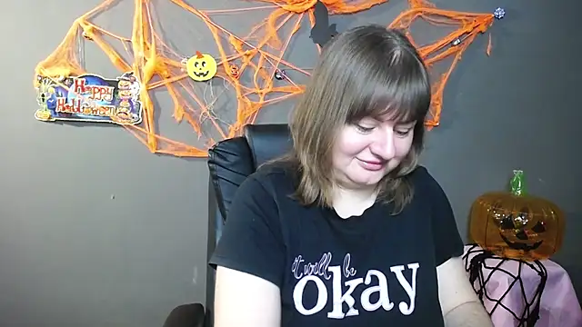 ZannaDreil online show from October 2025 06:07:02 PM