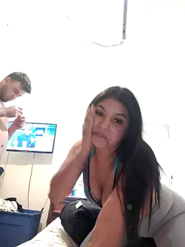 Snapshot of SINUECASTILLO chatting on December 2024 09:52:01 AM SINUECASTILLO online show from December 2024 09:52:01 AM