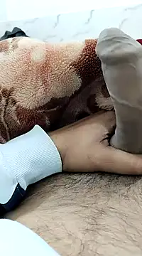 Snapshot of Sumitlive24MBD chatting on December 2024 05:22:02 PM Sumitlive24MBD online show from December 2024 05:22:02 PM