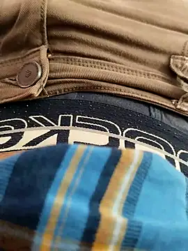 Snapshot of Sumitlive24MBD chatting on September 2025 08:25:01 AM Sumitlive24MBD online show from September 2025 08:25:01 AM