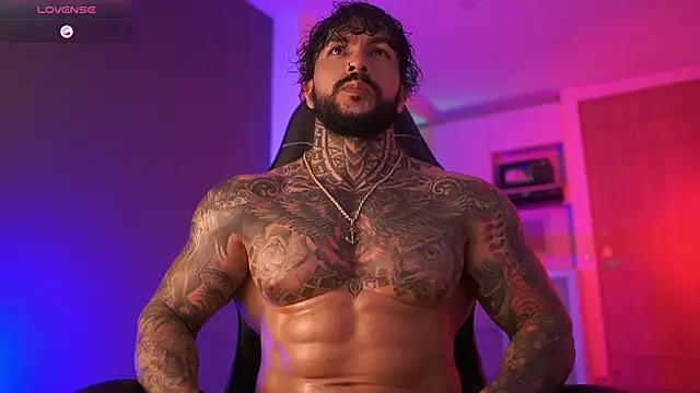 mariano costa online show from November 2025 10:11:02 PM