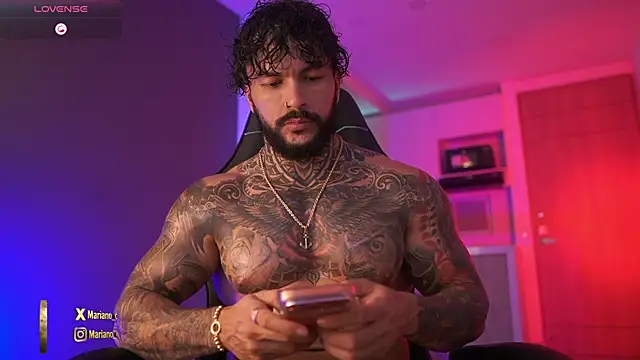 mariano costa online show from November 2025 11:40:01 PM