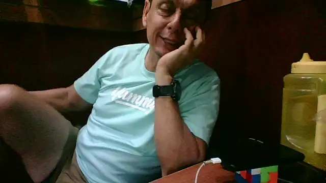 Snapshot of MarcusKelvin chatting on October 2025 03:22:02 PM MarcusKelvin online show from October 2025 03:22:02 PM
