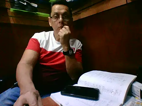 Snapshot of MarcusKelvin chatting on November 2025 12:51:02 PM MarcusKelvin online show from November 2025 12:51:02 PM