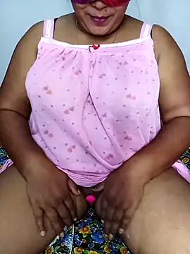 Snapshot of Chanel_Blue_Sl chatting on September 2025 04:28:02 PM Chanel Blue Sl online show from September 2025 04:28:02 PM